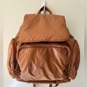 Caraa Sport Cirrus Medium Backpack in ‘Clay’